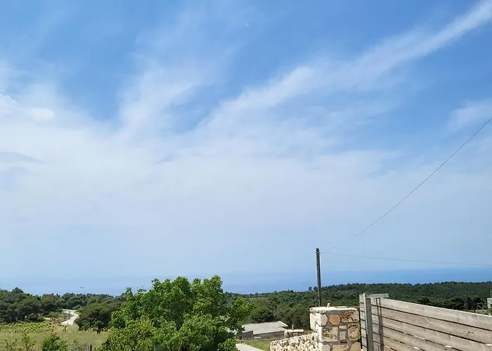 Angelos Stone דירה אגיוס ניקולאוס